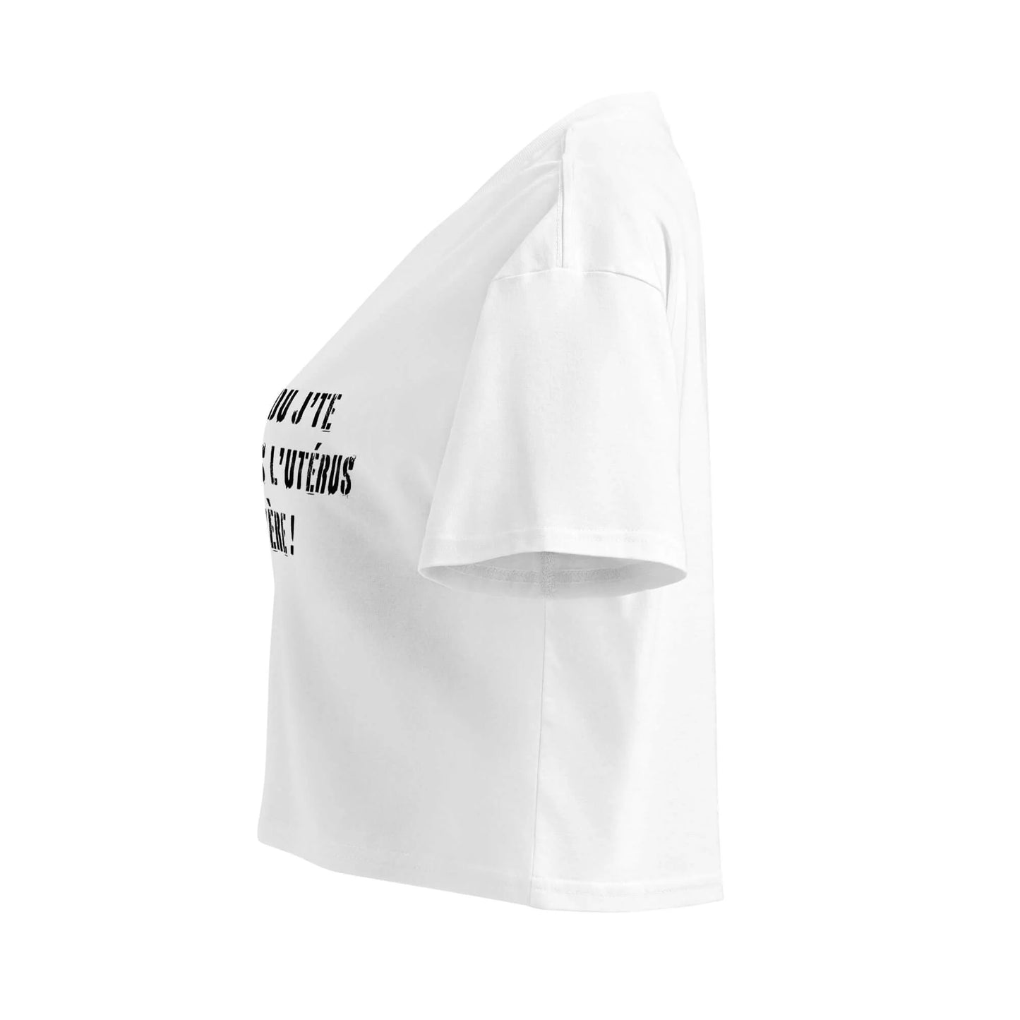 Crop top attitude pour une répartie tranchante et un style assumé
