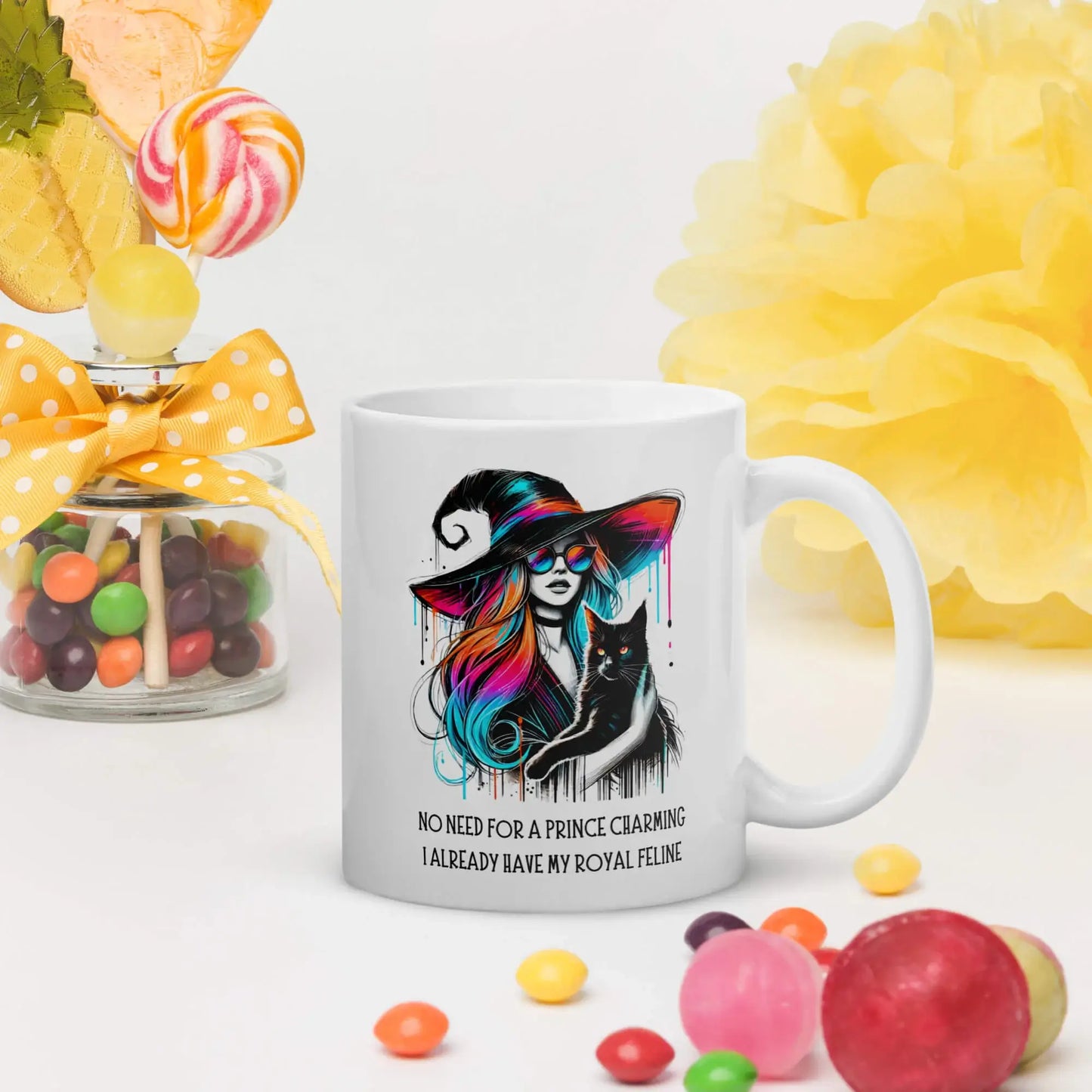 Mug illustré d’une sorcière et son chat noir pour halloween