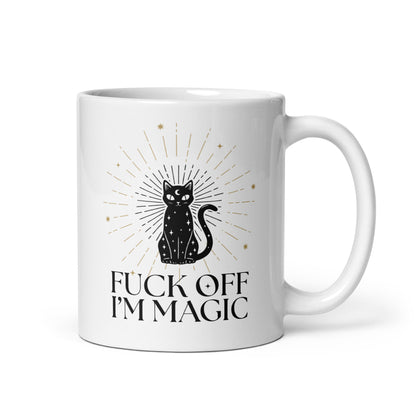 tasse à thé sorcière et chat noir mystérieux
